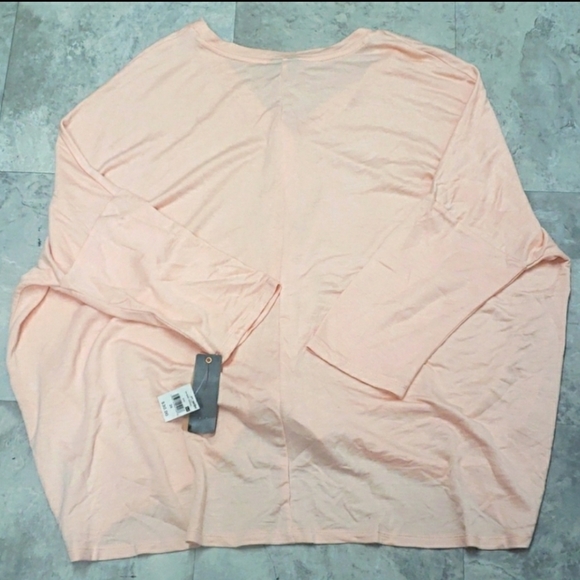 #10344-8 Women's 3/4 Sleeve Knot Front Sweatshirt,baby french,2X. - Picture 3 of 4